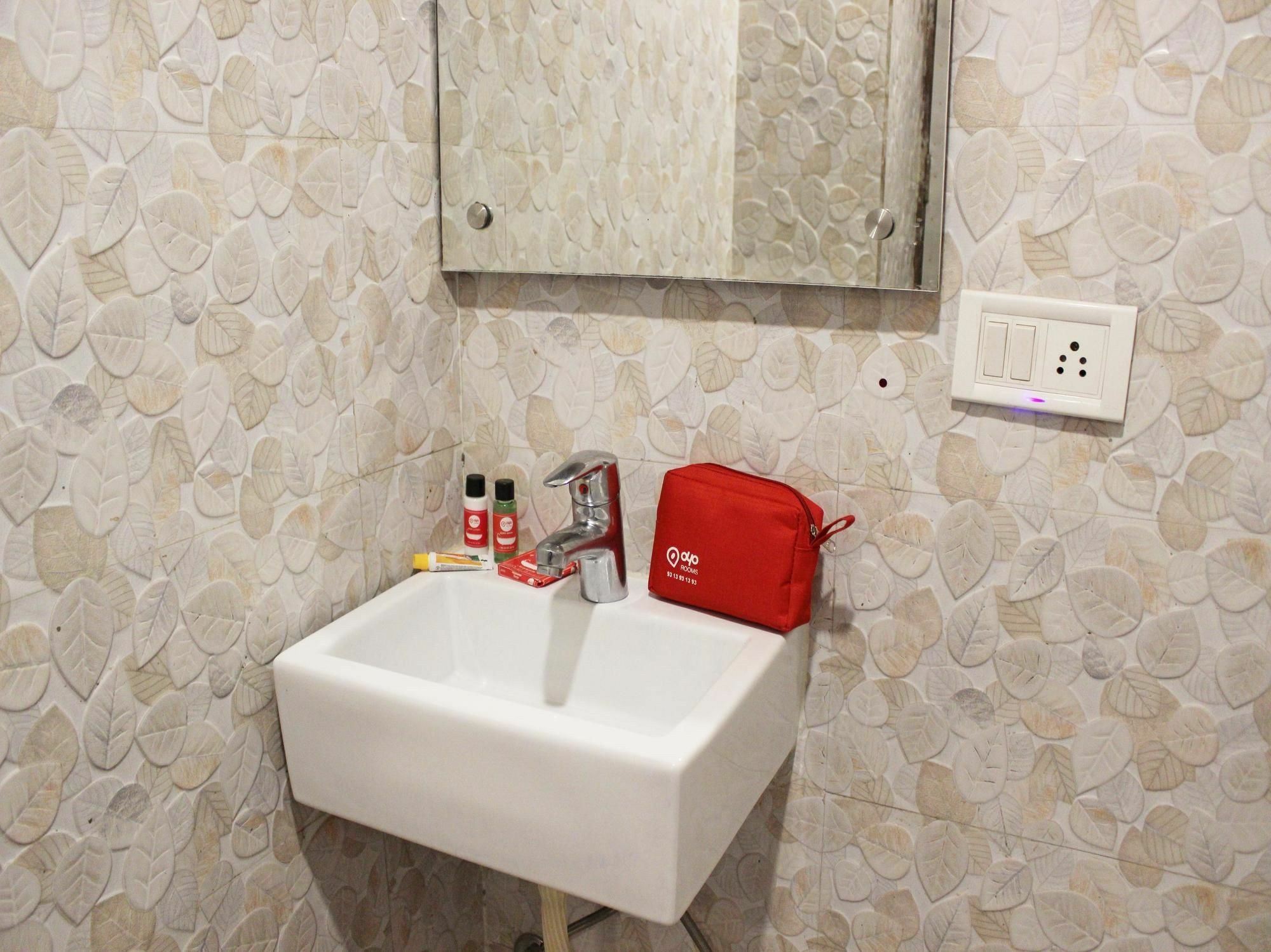 Oyo Rooms New Delhi Railway Station Exterior foto